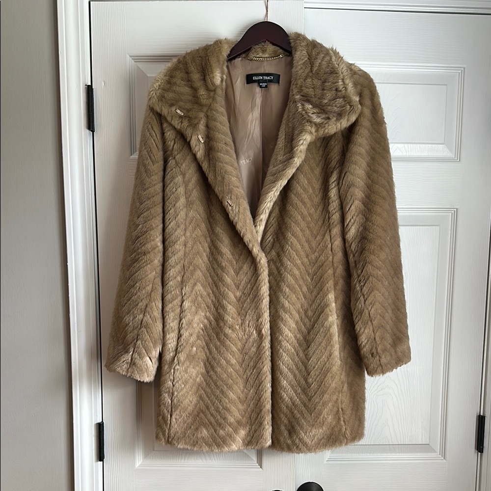Ellen Tracy Beige Faux Fur Coat